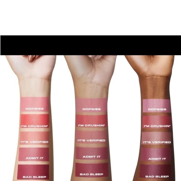 BNIB- Item Beauty by Addison Rae Blush- Admit It - Picture 6 of 6